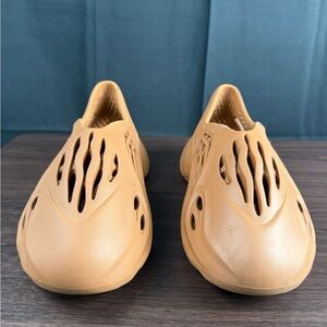 Adidas Yezzy Foam Runner, Brown Ocre